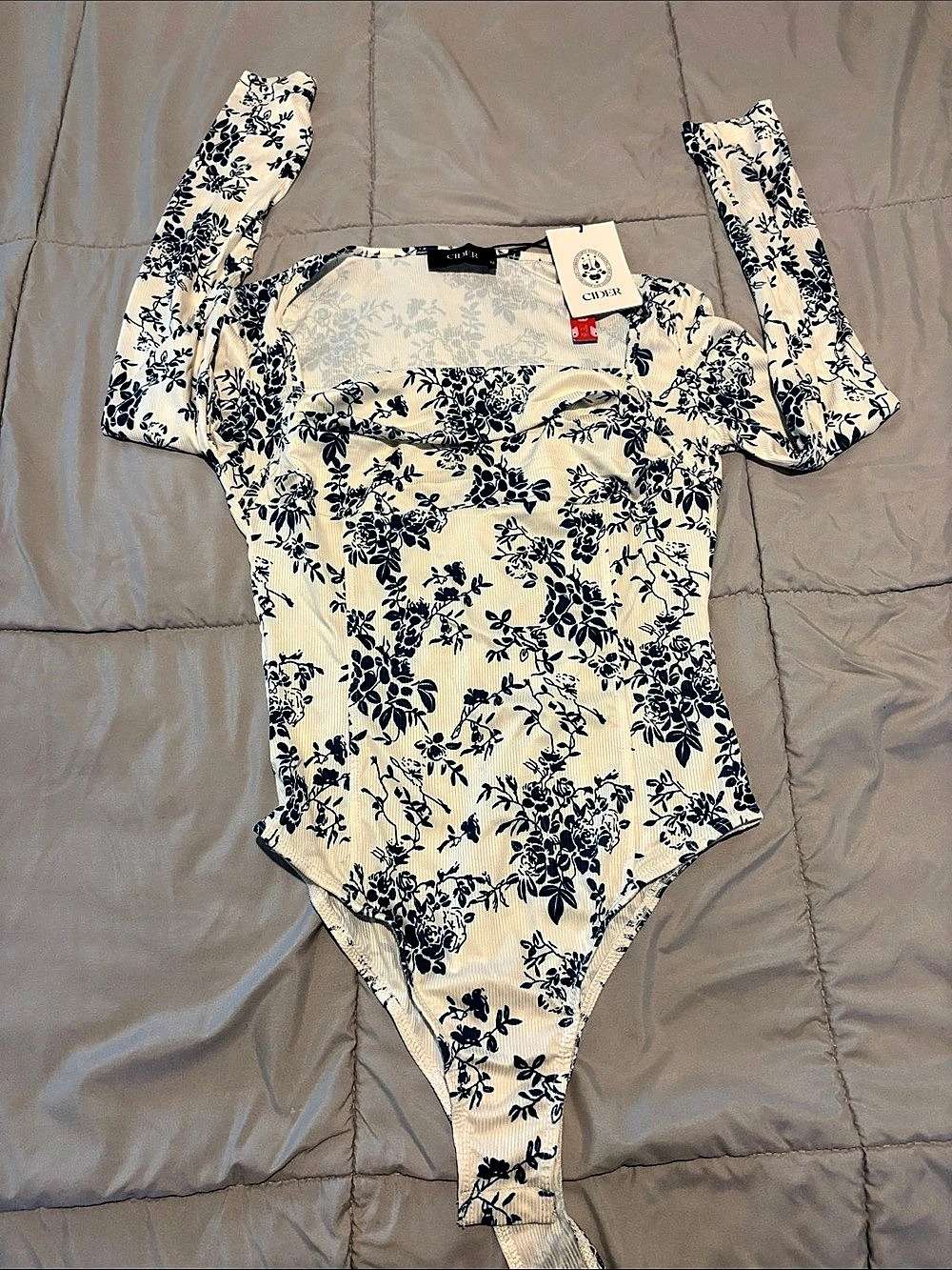 CIDER Blue Toile Floral Long Sleeve Square Neck Bodysuit One Piece White & Blue